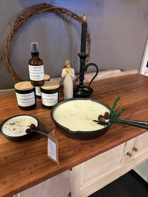 CAST - IRON  CANDLE PANS   28oz